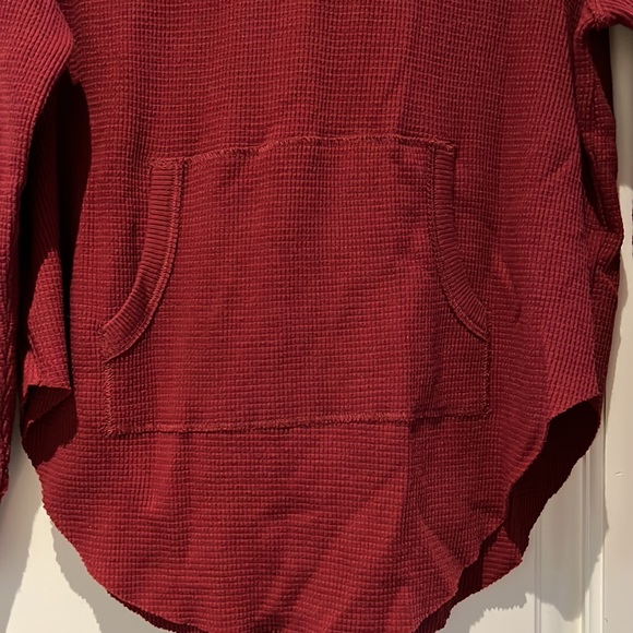 Aritzia waffle hoodie - Picture 2 of 6
